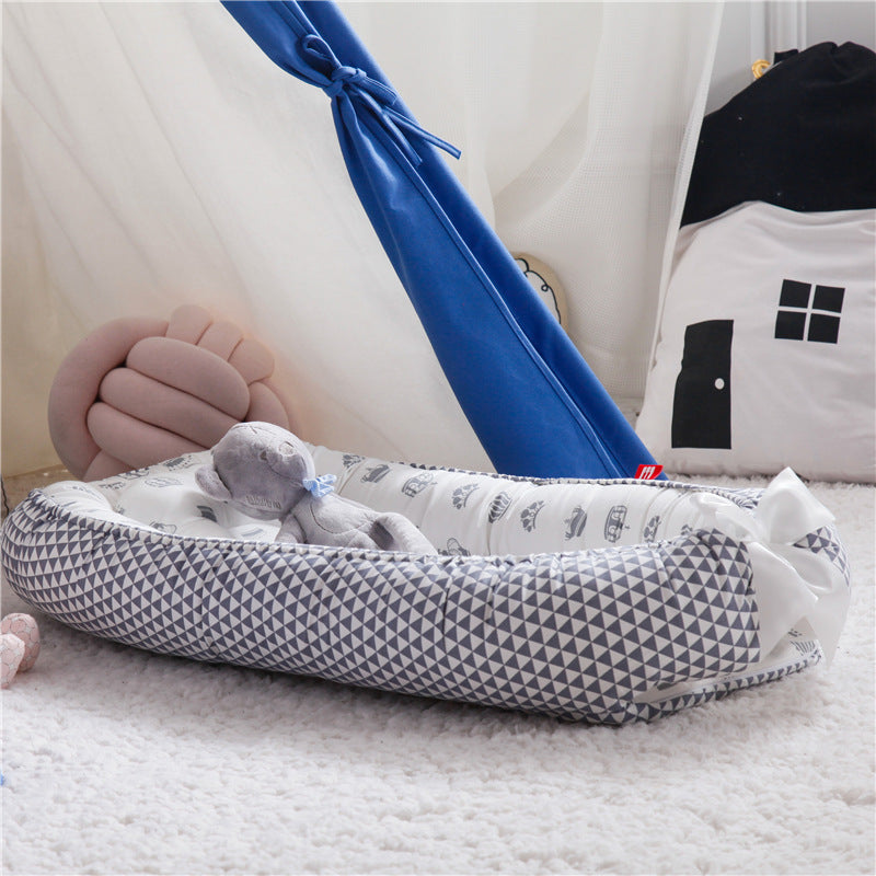 Cross-border folding removable and washable pressure-proof crib mid-bed