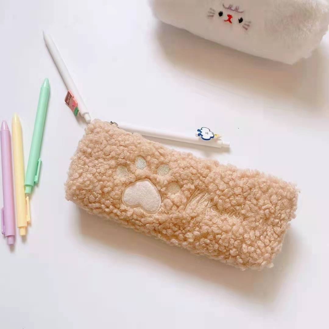 Aquarius cute girl heart cat claw pencil case