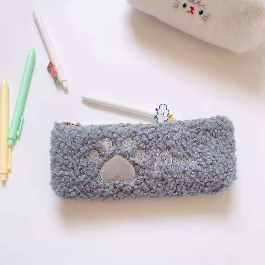 Aquarius cute girl heart cat claw pencil case